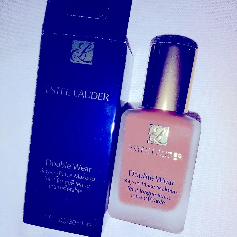 Estee Lauder Double Wear Stay-in-place makeup 6C Pecan